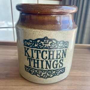 Vintage Moira Handmade English Stoneware Crock Jar for KITCHEN THINGS Utensils.